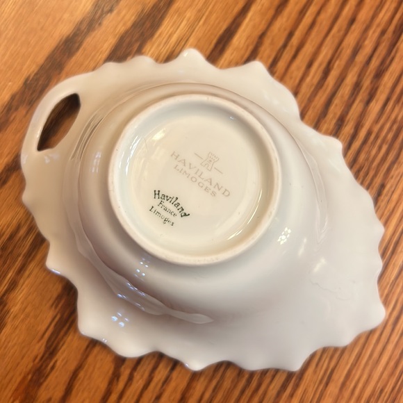 Haviland Limoges Shalimar Small Floral Nut Bowl Dish w/ Gold Handle From France - Picture 6 of 7